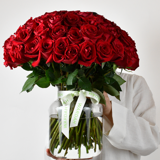 100 Red Roses in a vase