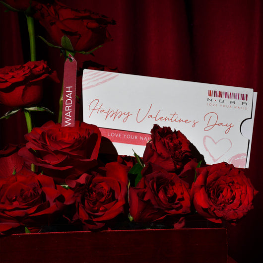 RED ROSES GIFT CARD AND NBAR gift card